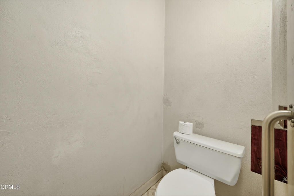362 Central Avenue Property Photo 28