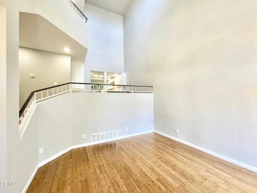 4987 Sullivan Street Property Photo 6