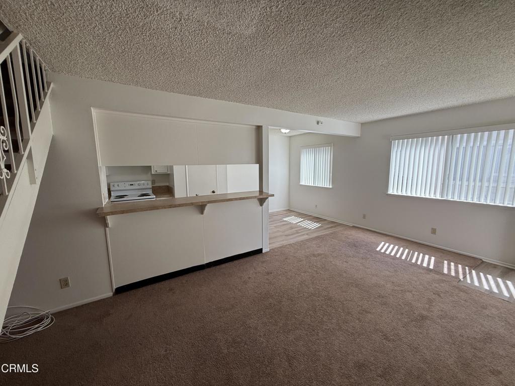 752 W Hemlock Street Property Photo 9