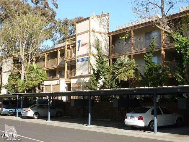 924 Lighthouse Way Property Photo 2