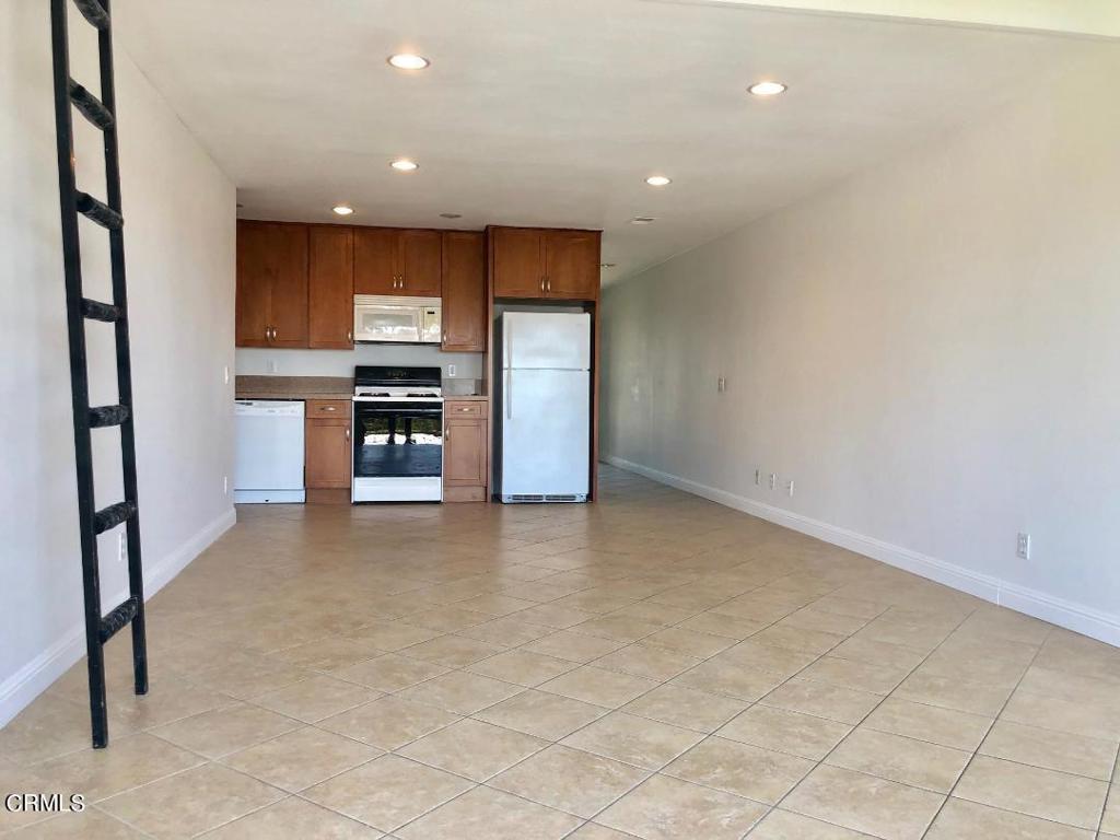924 Lighthouse Way Property Photo 7