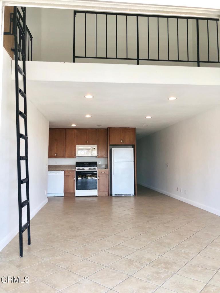 924 Lighthouse Way Property Photo 8