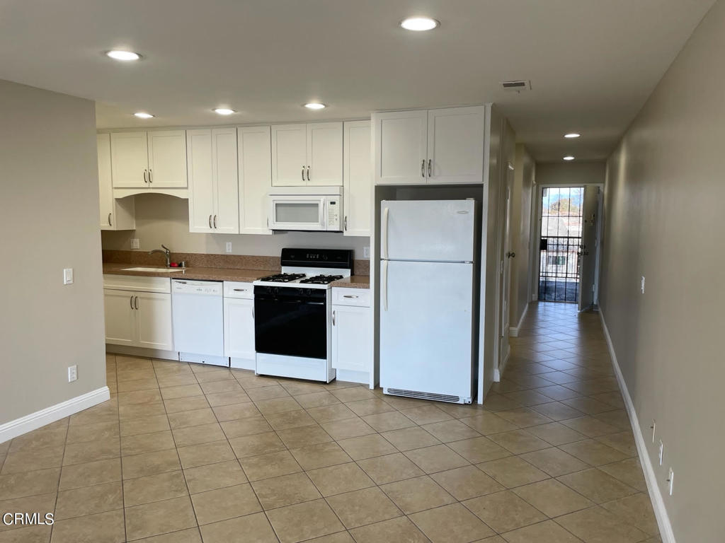 924 Lighthouse Way Property Photo 10