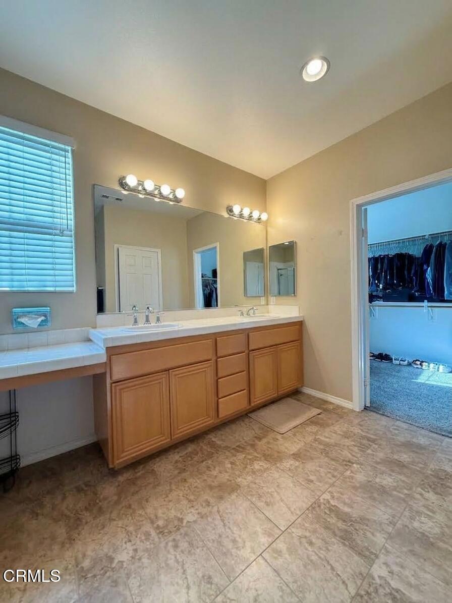 388 Village Commons Boulevard Property Photo 14