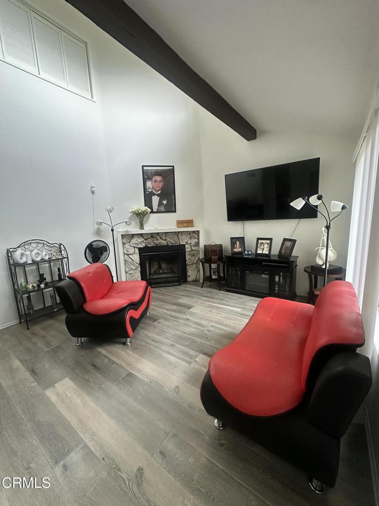 512 E Bard Road Property Photo 6