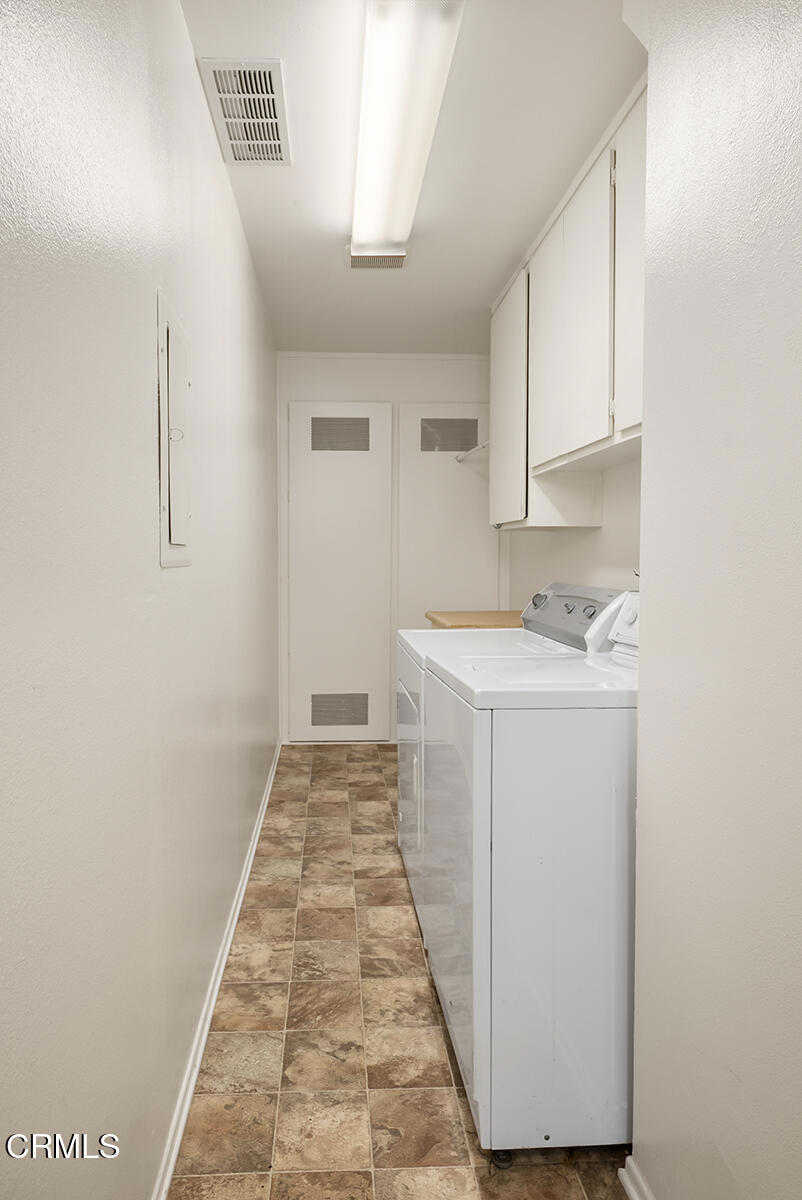 2150 Wimbledon Circle Property Photo 18