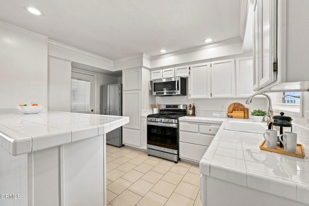 385 Hayes Avenue Property Photo 10
