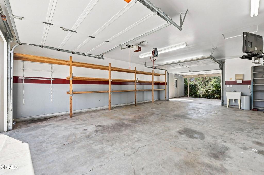 385 Hayes Avenue Property Photo 41