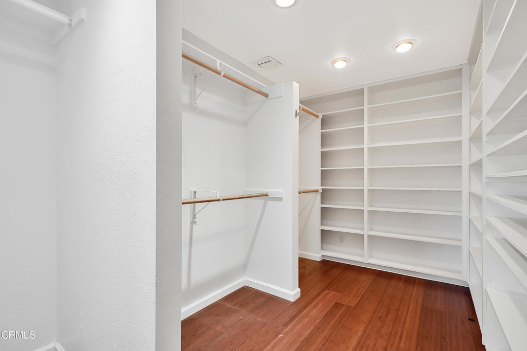2010 Kingsbridge Way Property Photo 20