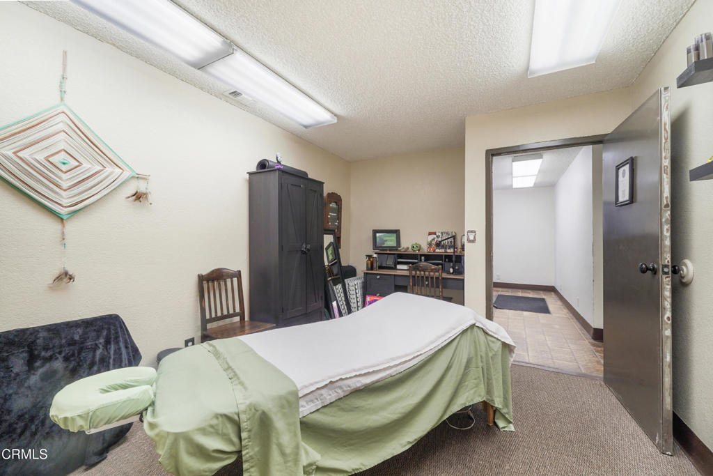 1301 E Main Street Property Photo 31