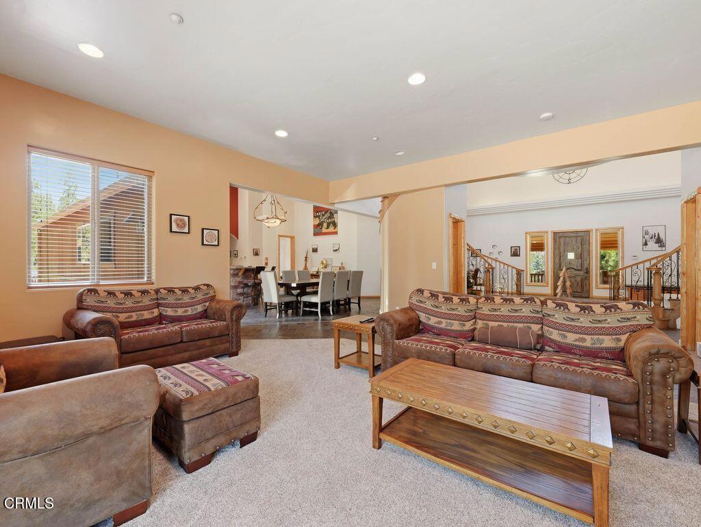 1099 Heritage Trail Property Photo 15
