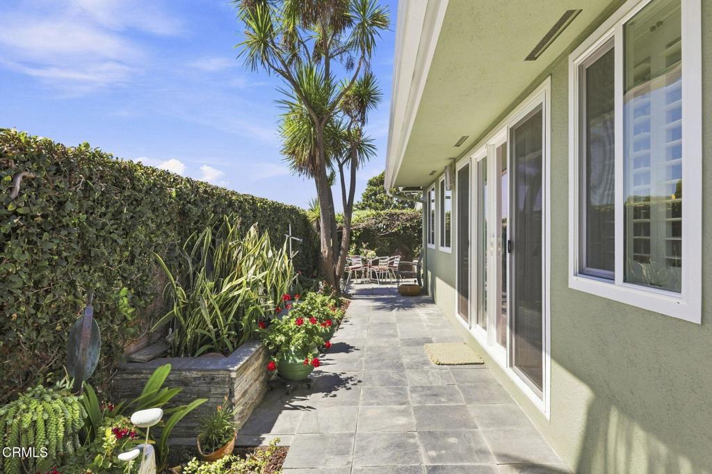 222 E Garden Green Property Photo 53