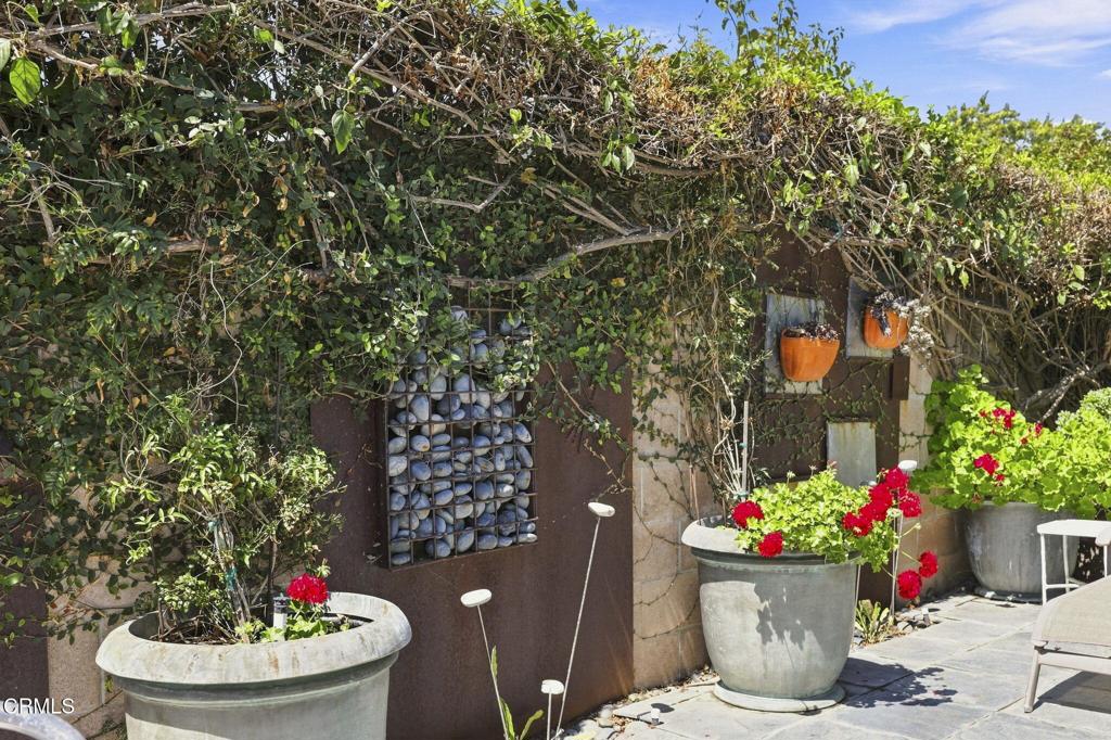 222 E Garden Green Property Photo 60