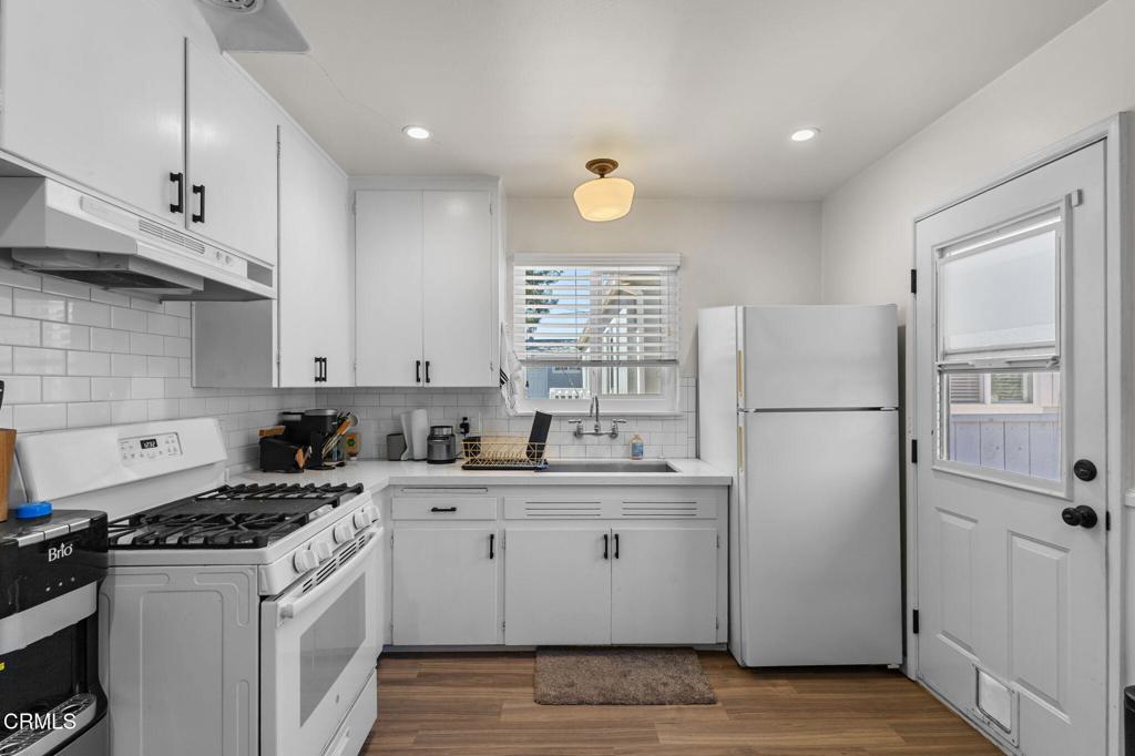 65 , 67, 71 ,73 College Drive Property Photo 25