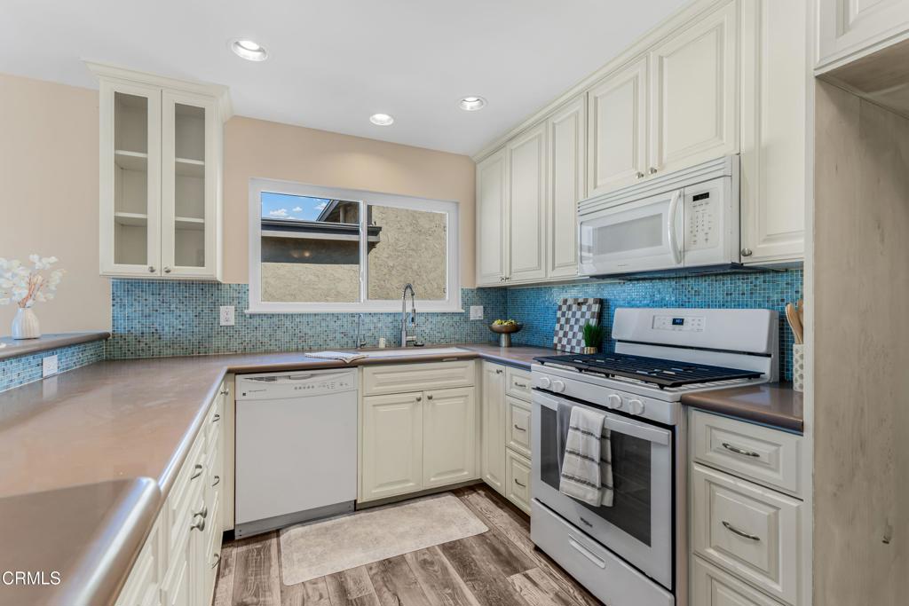 3051 E Harbor Blvd Property Photo 12