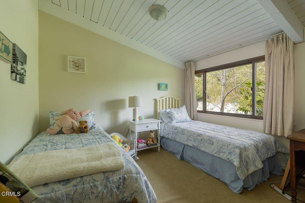11111 Foothill Road Property Photo 19