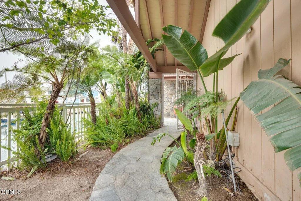 2240 Harbor Boulevard Property Photo 10