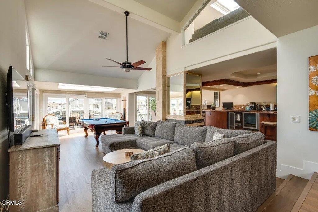 2240 Harbor Boulevard Property Photo 12