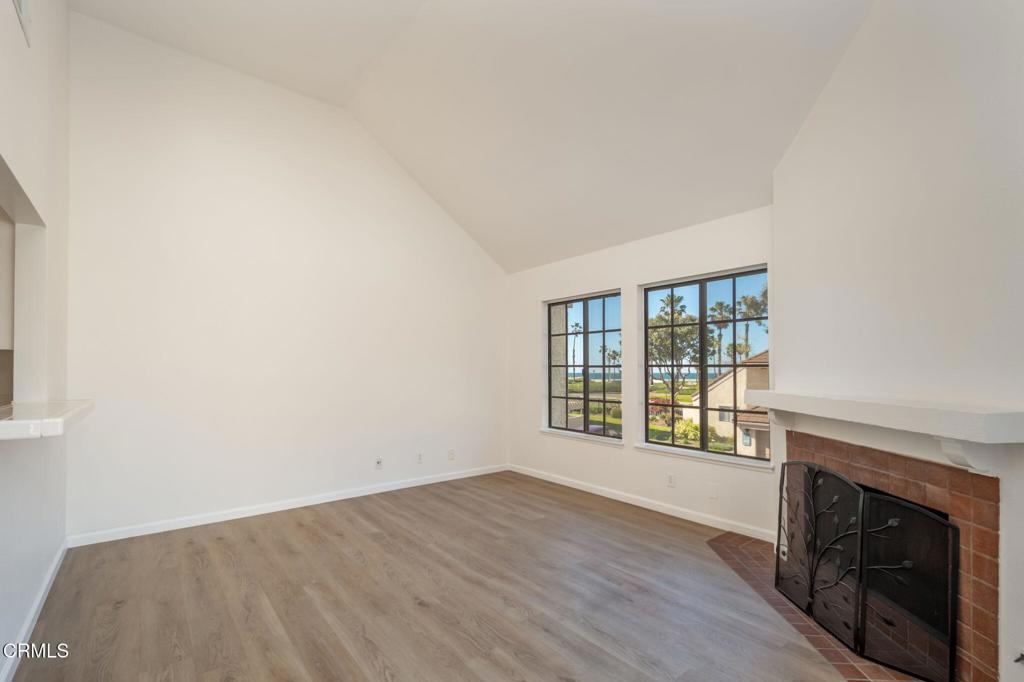 409 Shoreview Drive Property Photo 10