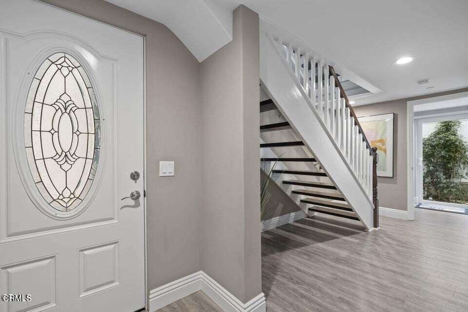 104 La Brea Street Property Photo 6
