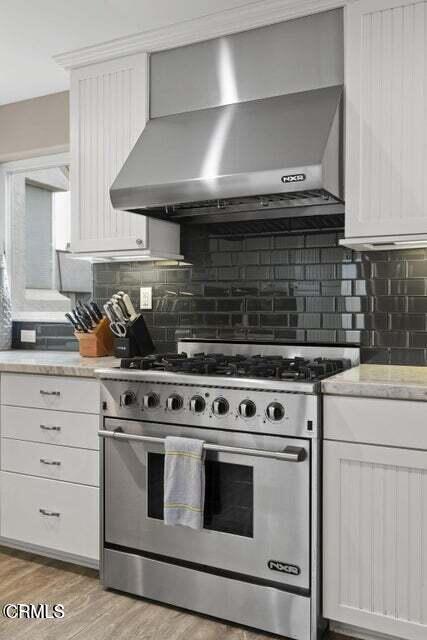 104 La Brea Street Property Photo 18
