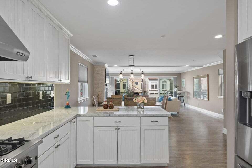 104 La Brea Street Property Photo 19