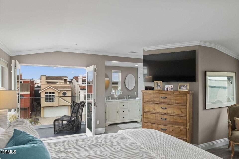 104 La Brea Street Property Photo 29