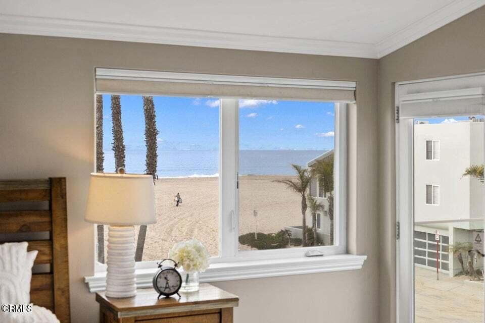 104 La Brea Street Property Photo 30