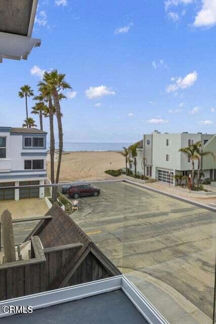 104 La Brea Street Property Photo 33
