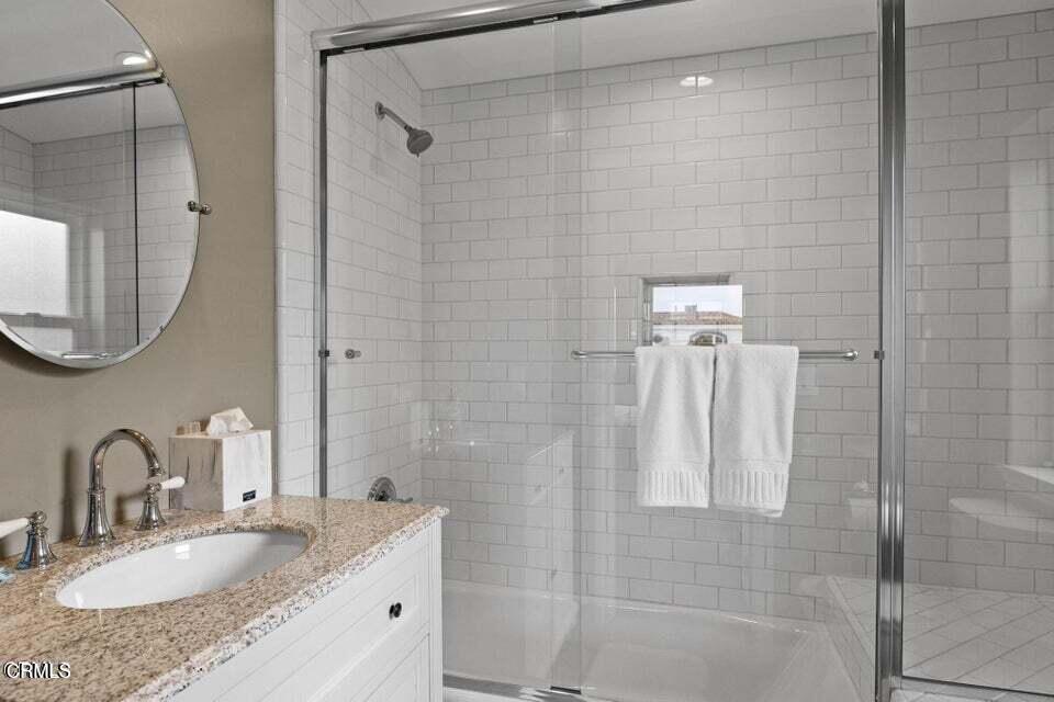 104 La Brea Street Property Photo 43