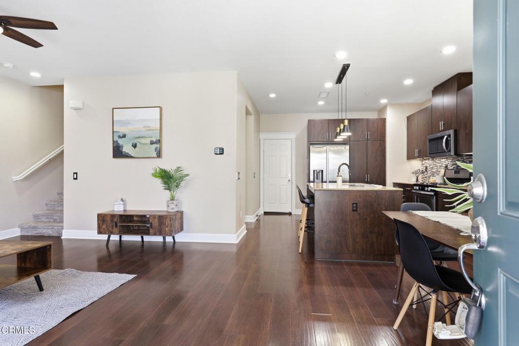 2700 Riverpark Boulevard Property Photo 2