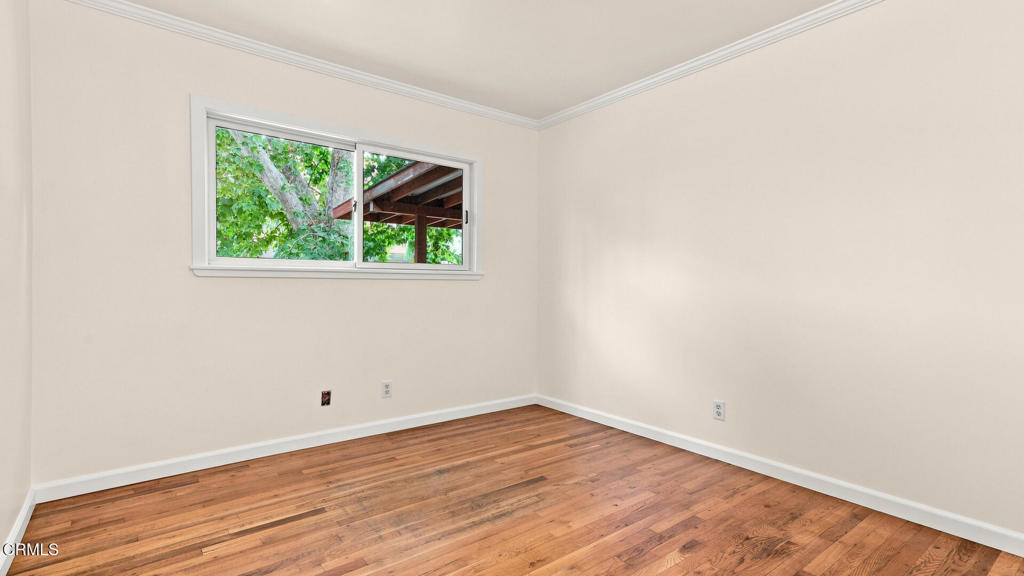 311 Freear Drive Property Photo 16