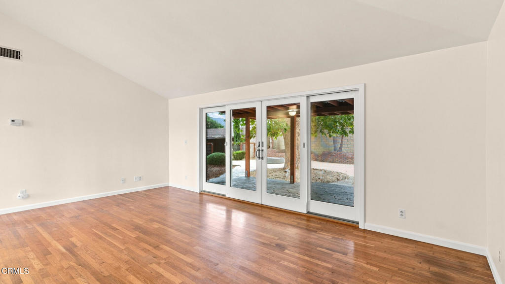 311 Freear Drive Property Photo 21