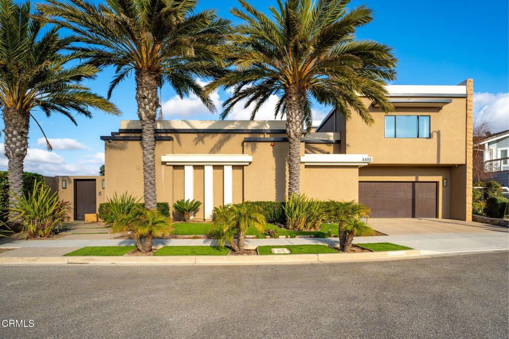 4490 Eastbourne Bay Property Photo 2