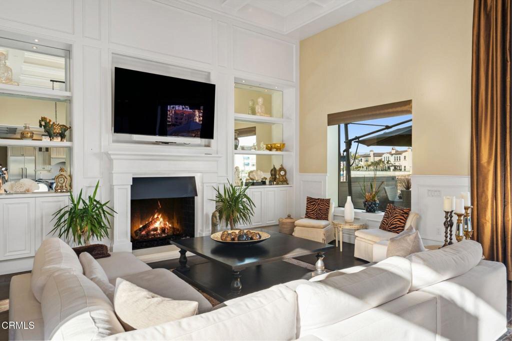 4490 Eastbourne Bay Property Photo 12