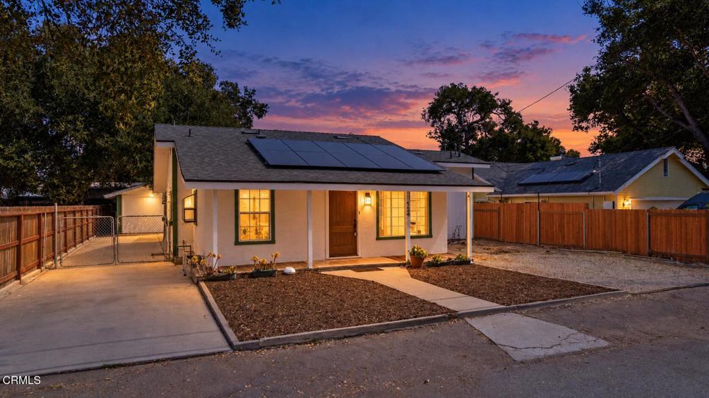 124 S Padre Juan Avenue Property Photo 3