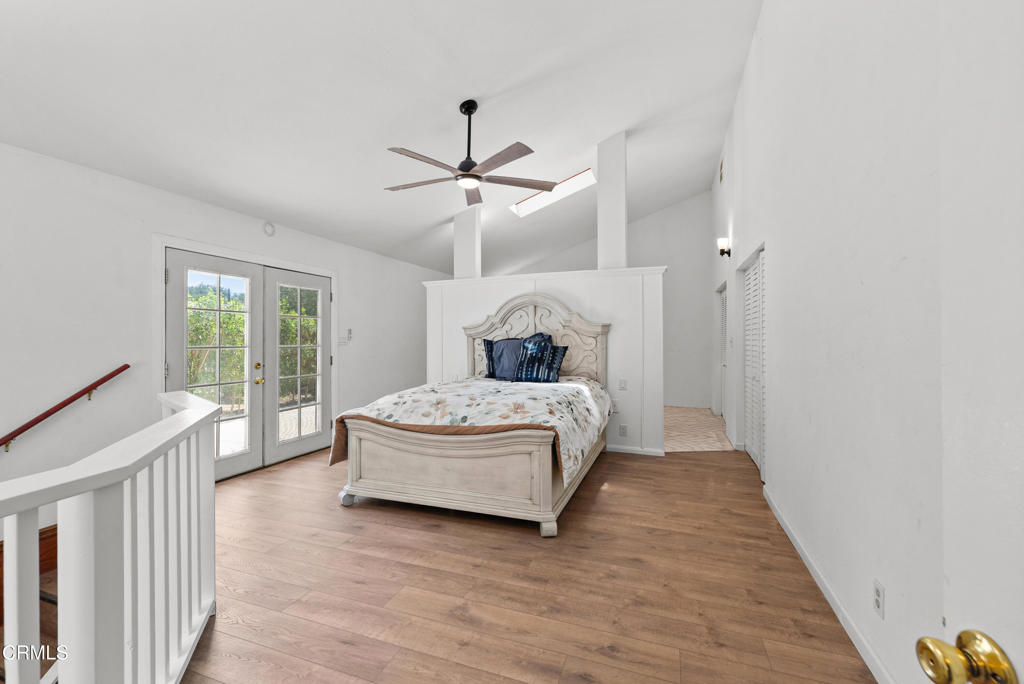 124 S Padre Juan Avenue Property Photo 18