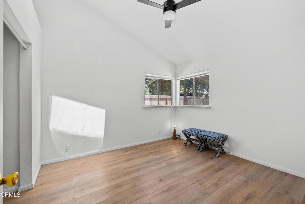 124 S Padre Juan Avenue Property Photo 24