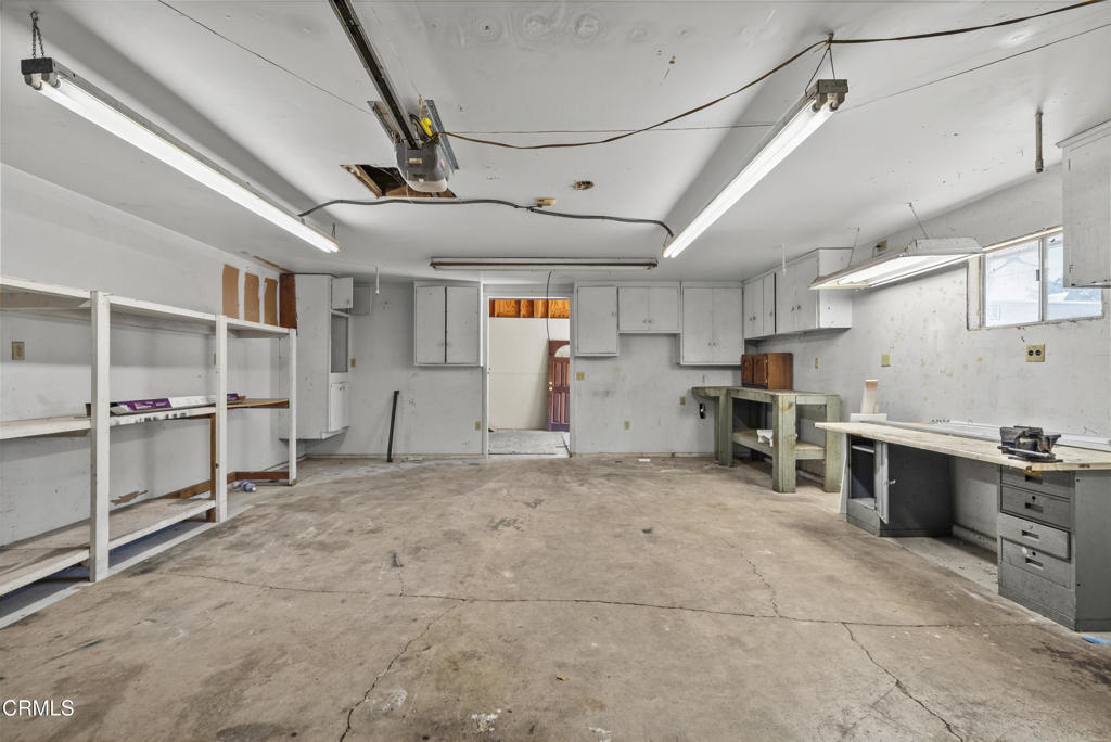 124 S Padre Juan Avenue Property Photo 30