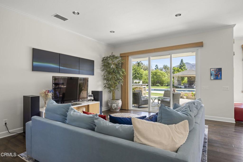 1727 Cervato Court Property Photo 4