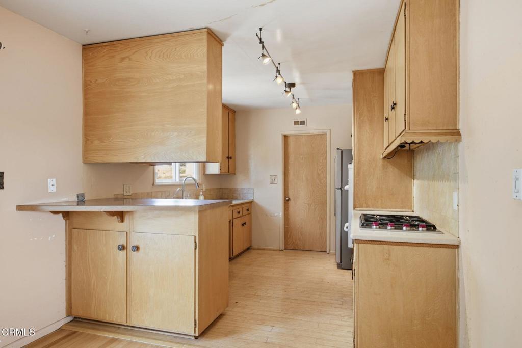 5287 Aurora Drive Property Photo 11
