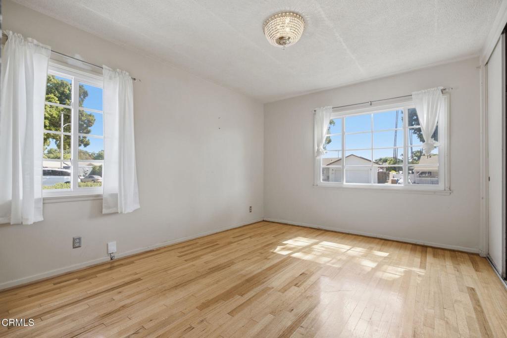 5287 Aurora Drive Property Photo 19