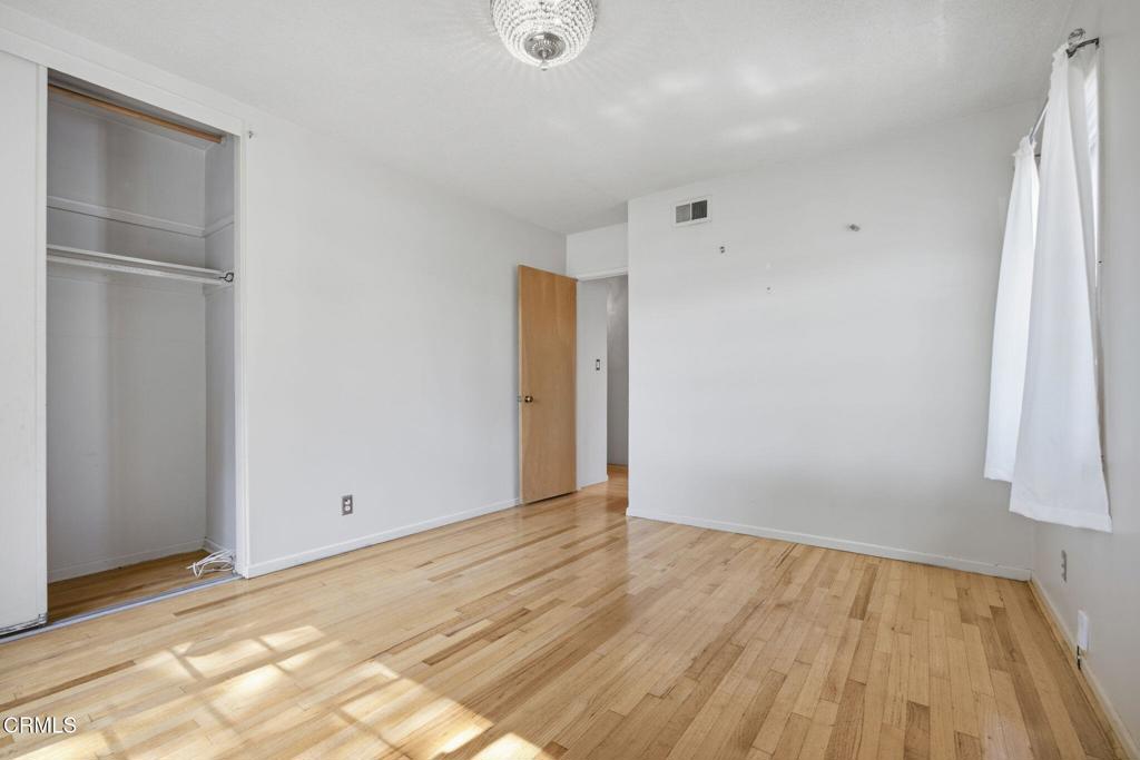 5287 Aurora Drive Property Photo 20