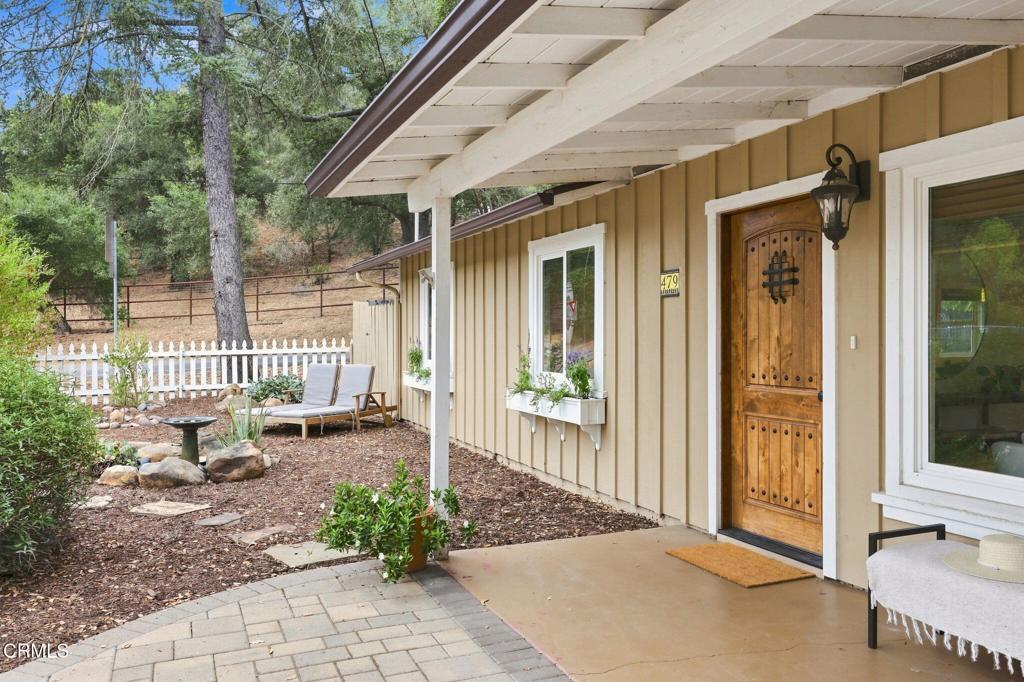 479 W Lomita Avenue Property Photo 4