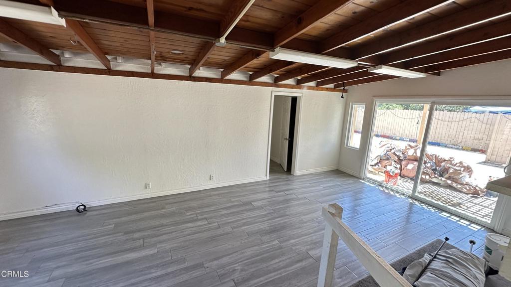11390 Violeta Street Property Photo 6