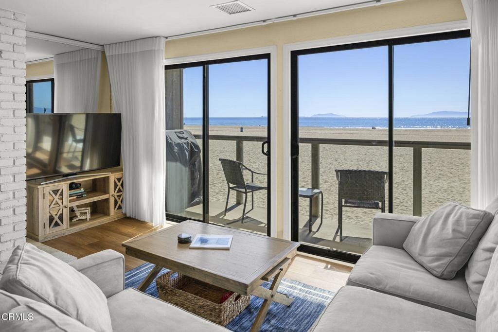 3949 Ocean Drive Property Photo 14
