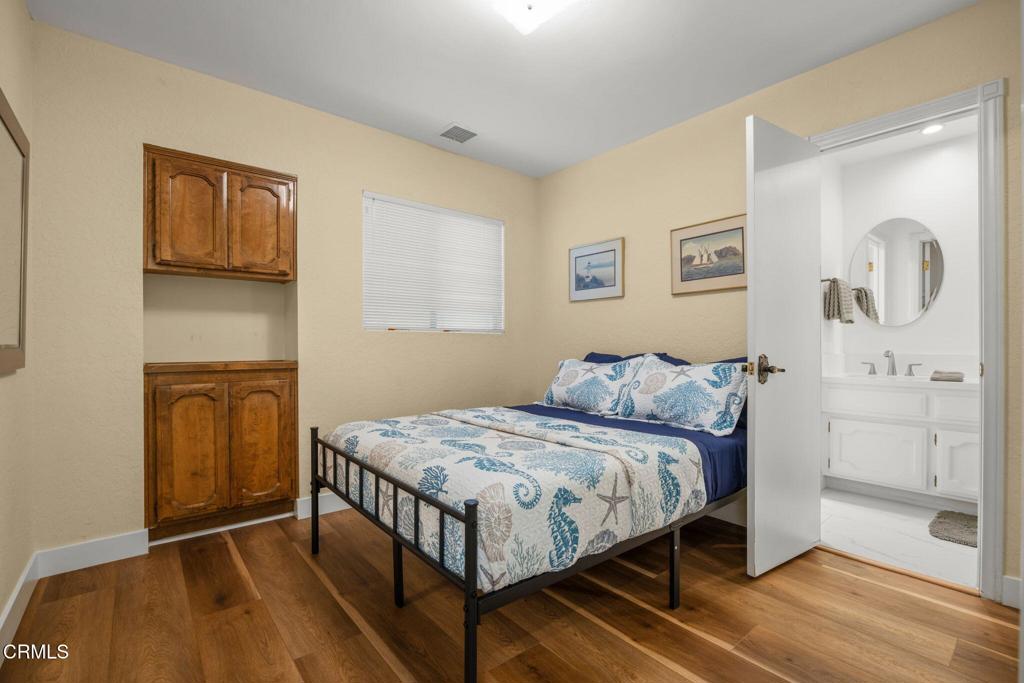 3949 Ocean Drive Property Photo 34