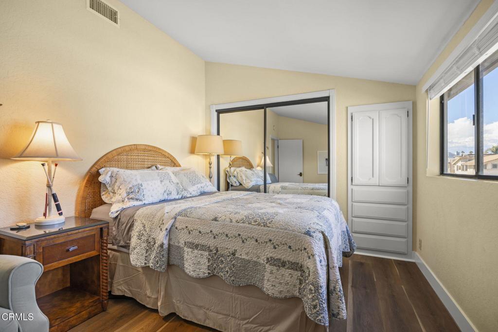 3949 Ocean Drive Property Photo 39