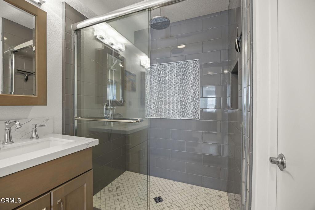 2274 Martinique Lane Property Photo 28