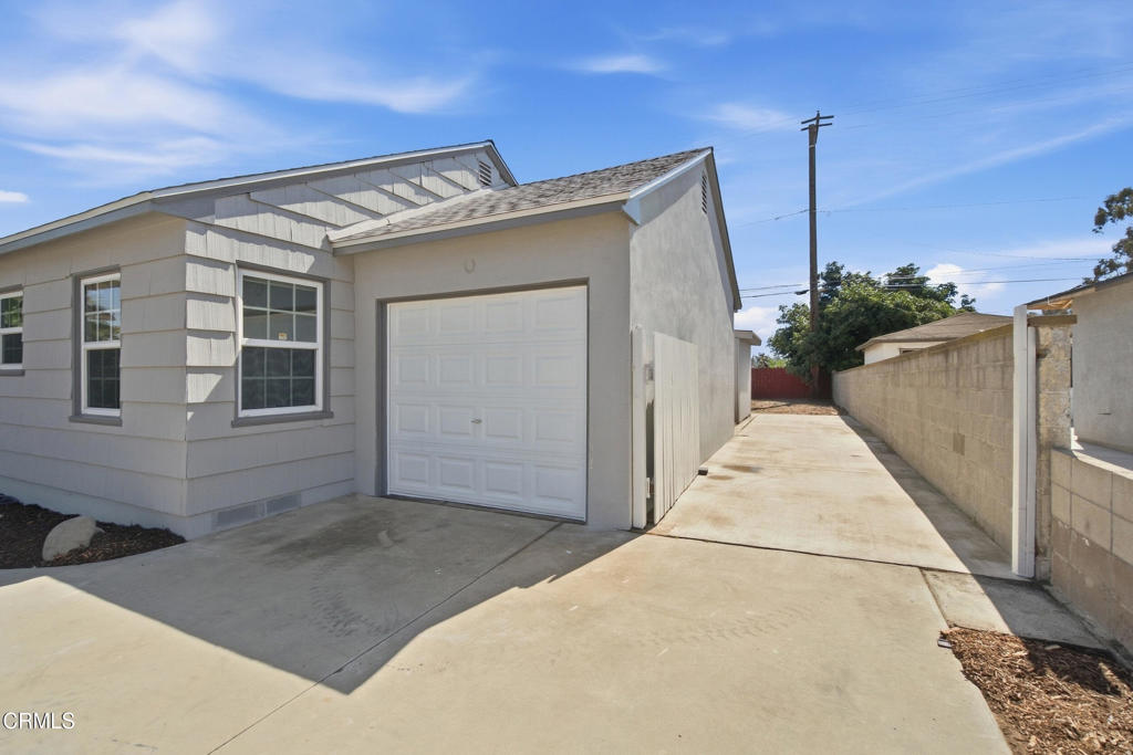 2756 Channel Drive Property Photo 4